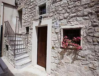 Le Case Dello Zodiaco Albergo Diffuso Modica 4*,